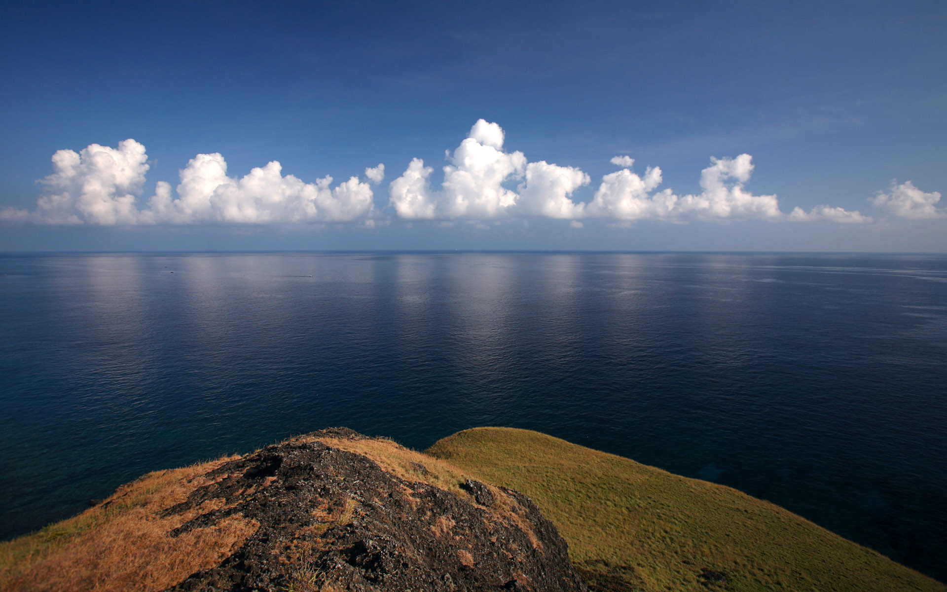 綠島海岸(Sea view from a rock at Green Island)